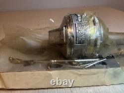 1985 New NOS Zebco 33 Classic Spincast Feather Touch Fishing Reel Combo