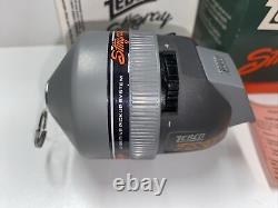 1989 Zebco Stingray ZX8 Spincast Spinning Reel New With Box And Paper BEAUTIFUL