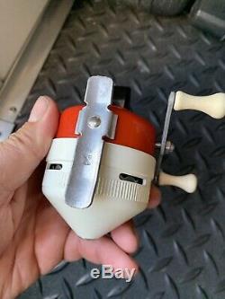 Boy Scouts Zebco 202 Fishing Reel Scout Reel USA With White Finger Grips Rare