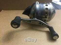 Delta Series Reel Size 3 Right Handed 5 Bearing Spincast