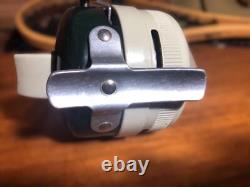 Made In Usa Zebco 404 Spincast Reel Old Retro