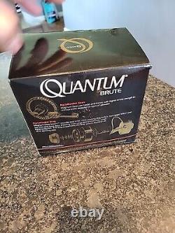 NOS NEW ZEBCO QUANTUM BRUTE 5 QB5 Fishing Reel In Box