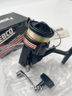 New Vintage C. 1983 ZEBCO 84 SKIRTED SPINNING REEL New Old Stock Made In Japan