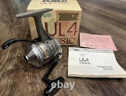 New Vintage Zebco UL4 Classic Fishing Reel Triggerspin Ultralight Feathertouch