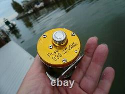Penn Levelmatic 930 Gold Made Usa, Spooled, Loud Clicker Turns Nicely Made USA