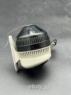 Rare Zebco Closed Face Spinning Fishing Reel Model US76 Black And White