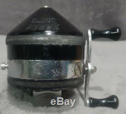 Vintage 1957 New Mint in Box Zebco Black 33 Spin-Cast Feathertouch Reel USA Rare