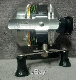 Vintage 1977 New in Box Zebco Omega One Heavy Duty Spincast Reel Very Rare USA