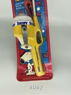 Vintage 1988 Snoopy Peanuts Kids Fishing Pole Rod Zebco Reel Catch'Em Kit NIP