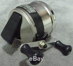 Vintage 1990 Brand New in Box Zebco One Reel Metal Foot Made in USA Awesome Rare