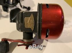 Vintage Closed Face Fishing Reel Lot Zebco 33 Johnson Century Abu South Bend (7)