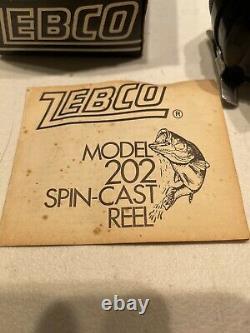 Vintage Zebco 202- 4 notch spinner head with Box and Instructions BIN R