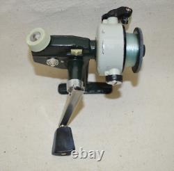 Vintage Zebco 3 Cardinal Spin Cast Fishing Reel Made in Sweden 750800