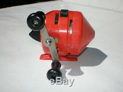 Vintage Zebco 404 Style Red Reel! Rare & Complete! Original Made In USA