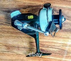 Vintage Zebco Cardinal 4 Spinning Reel. Made In Sweden. Original Condition