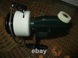 Vintage Zebco Cardinal 4 Spinning Reel Mint Condition