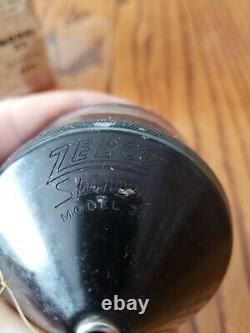 Vintage Zebco Spinner 33 Reel
