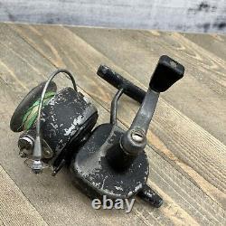 Vintage Zebco Spinner 777 Fishing Reel Original