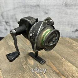 Vintage Zebco Spinner 777 Fishing Reel Original