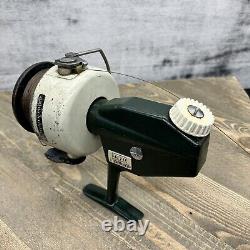 Vintage Zebco Spinning Reel Cardinal 7 Original