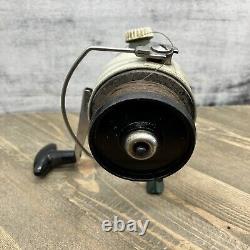 Vintage Zebco Spinning Reel Cardinal 7 Original