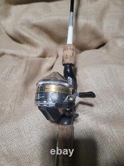 Vintage zebco 3600 5'10 2 piece fiberglass casting rod With Zebco 33 Xl reel USA