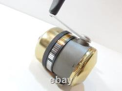 ZEBCO 44 CLASSIC Underspin Closed Face Reel