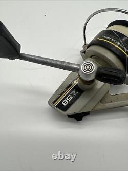 ZEBCO 58 Lightweight Spinning Fishing Reel Left Hand Retrieve Rare Reel