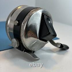 ZEBCO Made In USA Model 33 Fishing Reel W Instructions + Shipper Box Scarce