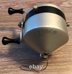 ZERO HOUR BOMB CO ZEBCO CASTING REEL 1951 TULSA OKLAHOMA W Box, Manual Minty