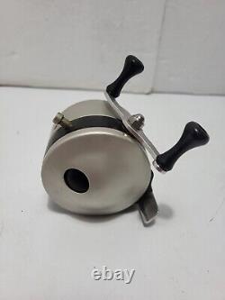 ZERO HOUR BOMB CO ZEBCO CASTING REEL 1951 TULSA OKLAHOMA W Box, Manual Minty