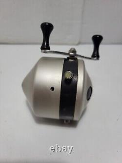 ZERO HOUR BOMB CO ZEBCO CASTING REEL 1951 TULSA OKLAHOMA W Box, Manual Minty