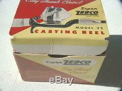 Zebco Chrome 22 reel in super rare flip top box extremely nice see photo's