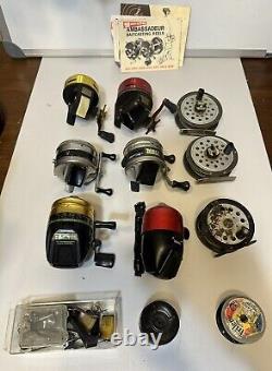 LOT DE 9 pièces de moulinets de pêche vintage à réparer Lot Abu-Matic, Zebco & pièces