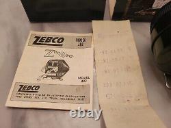 Moulinet à tambour fixe Vintage Zebco 202 dans sa boîte d'origine avec documents, jamais utilisé, rare