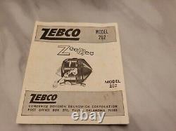 Moulinet à tambour fixe Vintage Zebco 202 dans sa boîte d'origine avec documents, jamais utilisé, rare