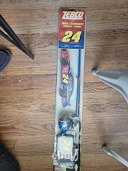 Nouveau moulinet de pêche ZEBCO NASCAR 24 JEFF GORDON RARE 2003 Set Nascar Boîte d'accessoires