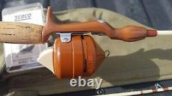 Super Rare Brown Unmarked Zebco 202 Bobine De Pêche Avec Rod Case Zee Bee Box