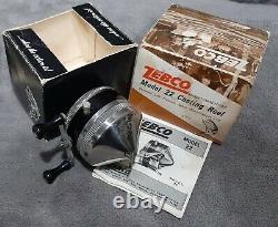 Vintage 1965-1968 Zebco 11 & Zebco 22 Nouveau In Box Made In USA Matching Set