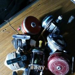 Vintage Fishing Reels Lot Of 8 Good All, Zebco, Stream Lake Shakespeare