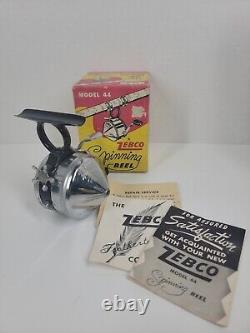 Vintage Zebco 44 Trigger Spin Bobine De Pêche Avec Boîte Et Papiers Vg Cond