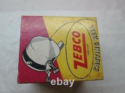 Vintage Zebco Zero Hour Bomb Co. Red Spiner Reel Avec Boîte Et Papiers Exc Cond