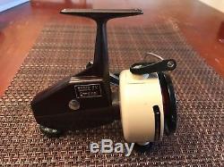 Zebco 7 X Cardinal Brown Reel 771101 Mint Suède