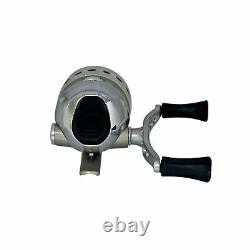 Zebco Omega Spincast Fishing Reel Smooth Dial Réglable Drag Puissant Durable